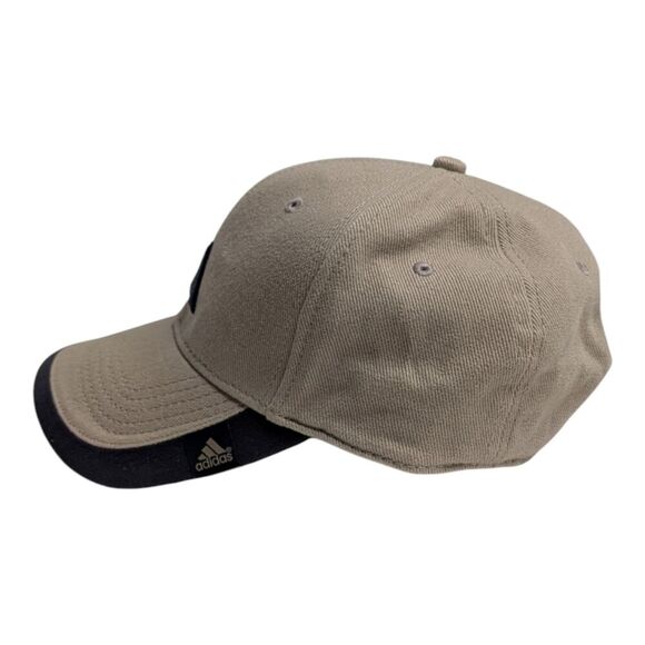 Vintage Adidas Khaki Black Adjustable Strapback Embroidered Logo Baseball Cap - Picture 2 of 10